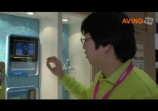 Samsung’s Solar Charging Phone ‘Blue Earth’ at MWC 2009 in Barcelona